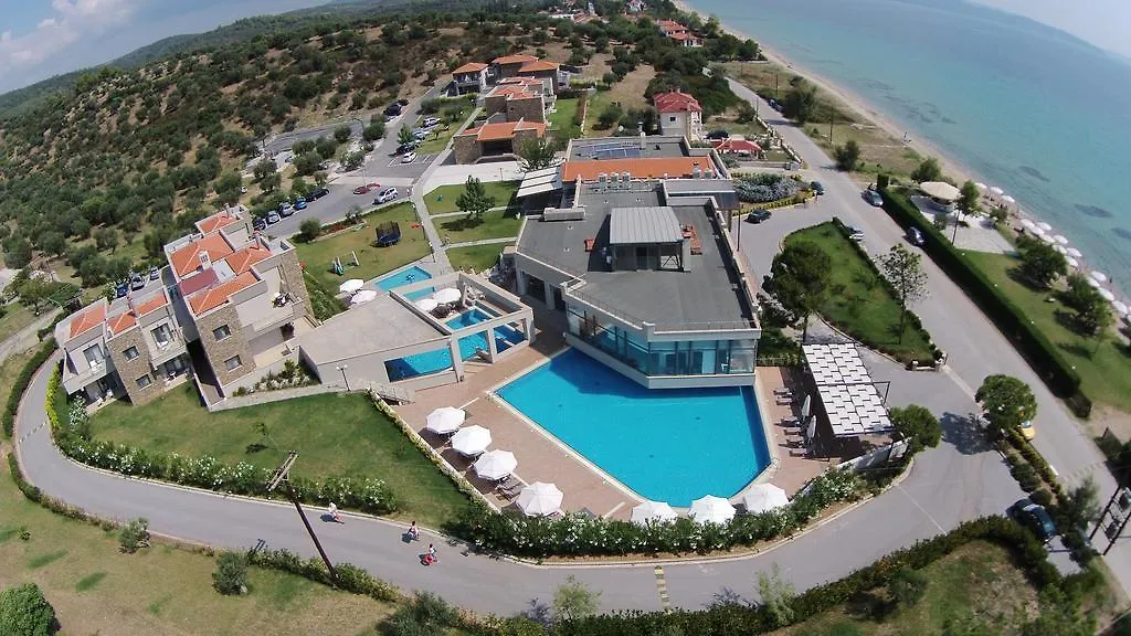 Отель Krotiri Resort Akti Salonikiou