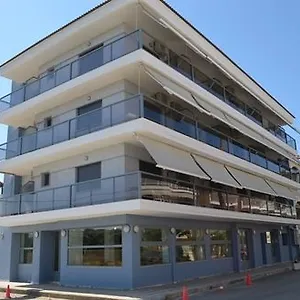 Hotel Marialena, Flogita